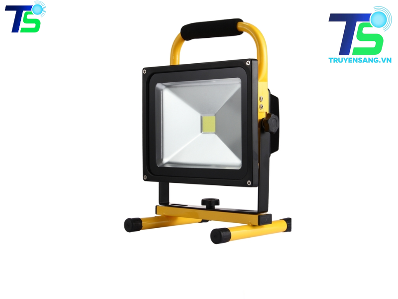 Đèn pha led 30W chống nước IP65 2 Đèn pha led 30W chống nước IP65