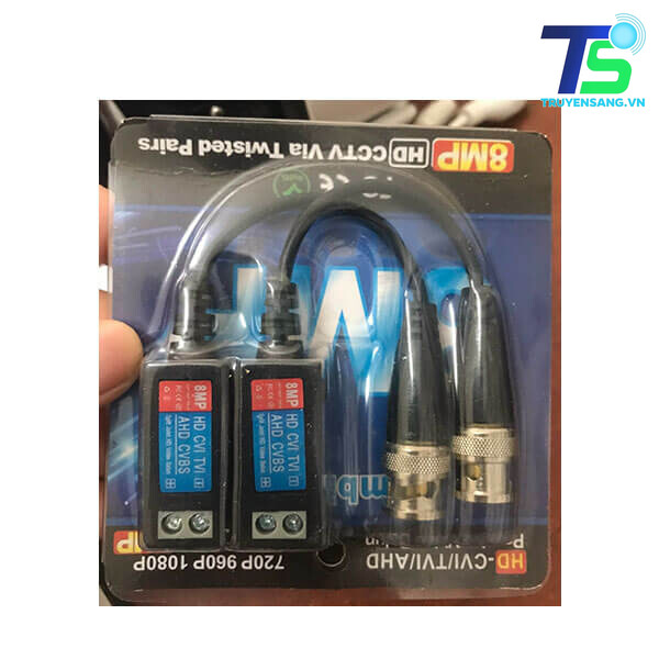 Jack Balun vặn 8MP màu xanh cho camera tại Đà Nẵng 1 Jack Balun vặn 8MP màu xanh cho camera tại Đà Nẵng - Truyền Sáng