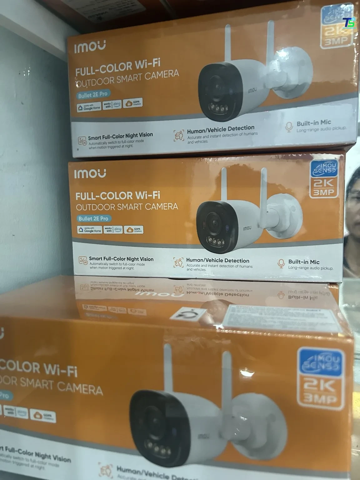 Camera IMOU IPC-F32FP-PRO 3MP Bullet 2E Pro tại Đà Nẵng 1 Hộp camera IMOU Bullet 2E Pro 3MP thực tế tại Truyền Sáng Đà Nẵng
